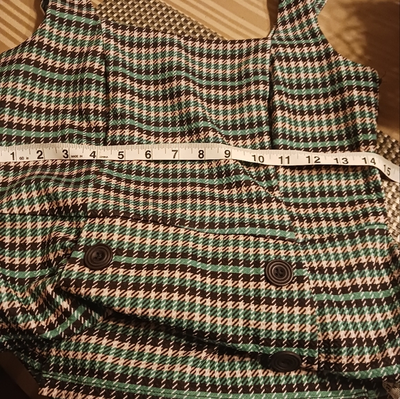 Jumper - Picture 10 of 10